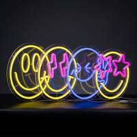 Néon LED Smile Face Mural – photo 3