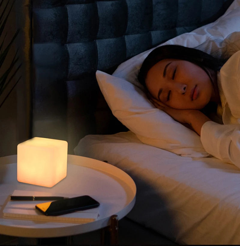 Cube LED Géométrique Décoratif – photo 17