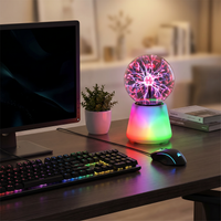 Lunaria Boule Plasma Tactile 7 Couleurs USB - boule plasma en situation dans une chambre - ambiance énergie électrique