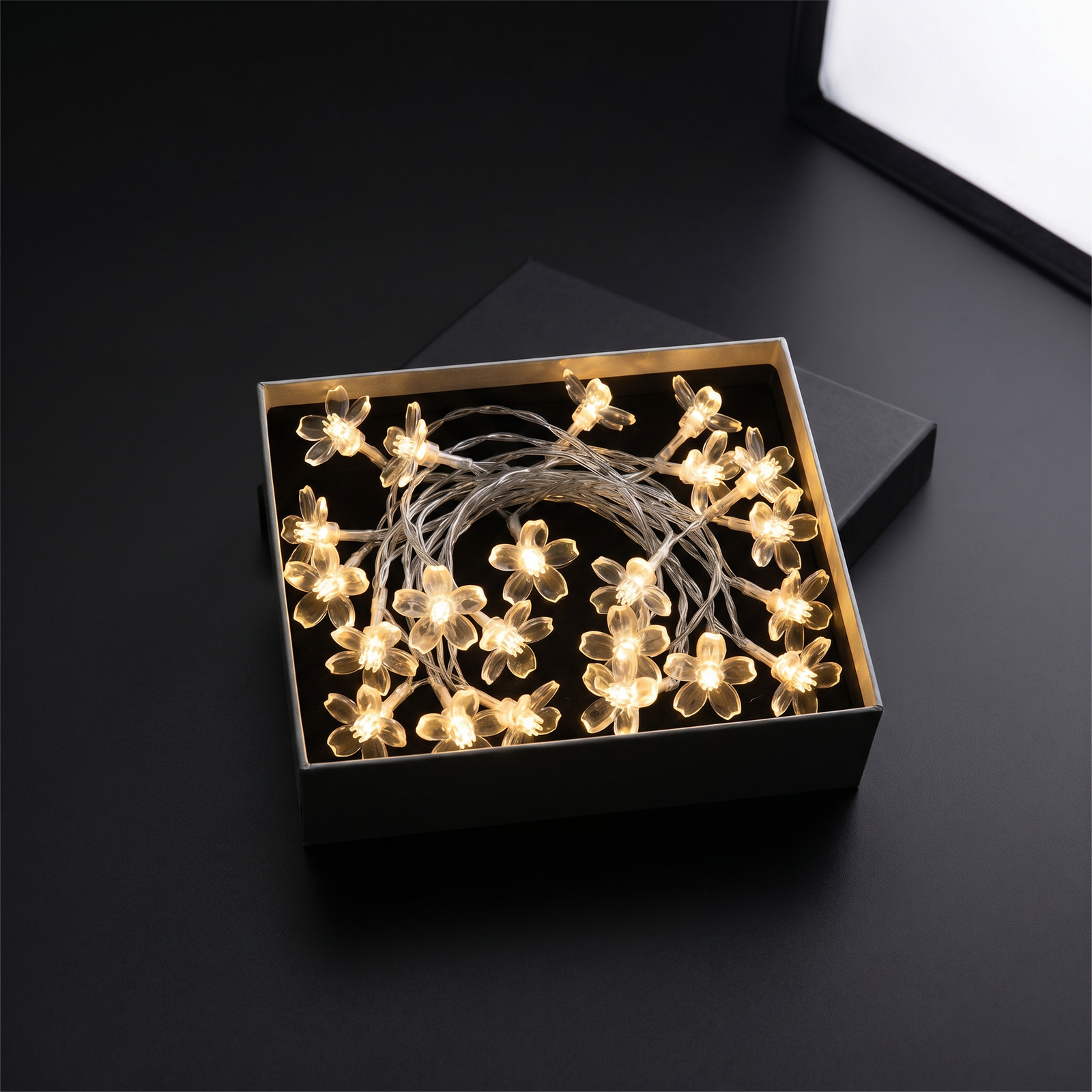 Guirlande Cerisier LED Cadeau | LUNARIA