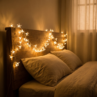 Lunaria Guirlande Cerisier LED - guirlande lumineuse LED en situation dans une chambre - ambiance féerique